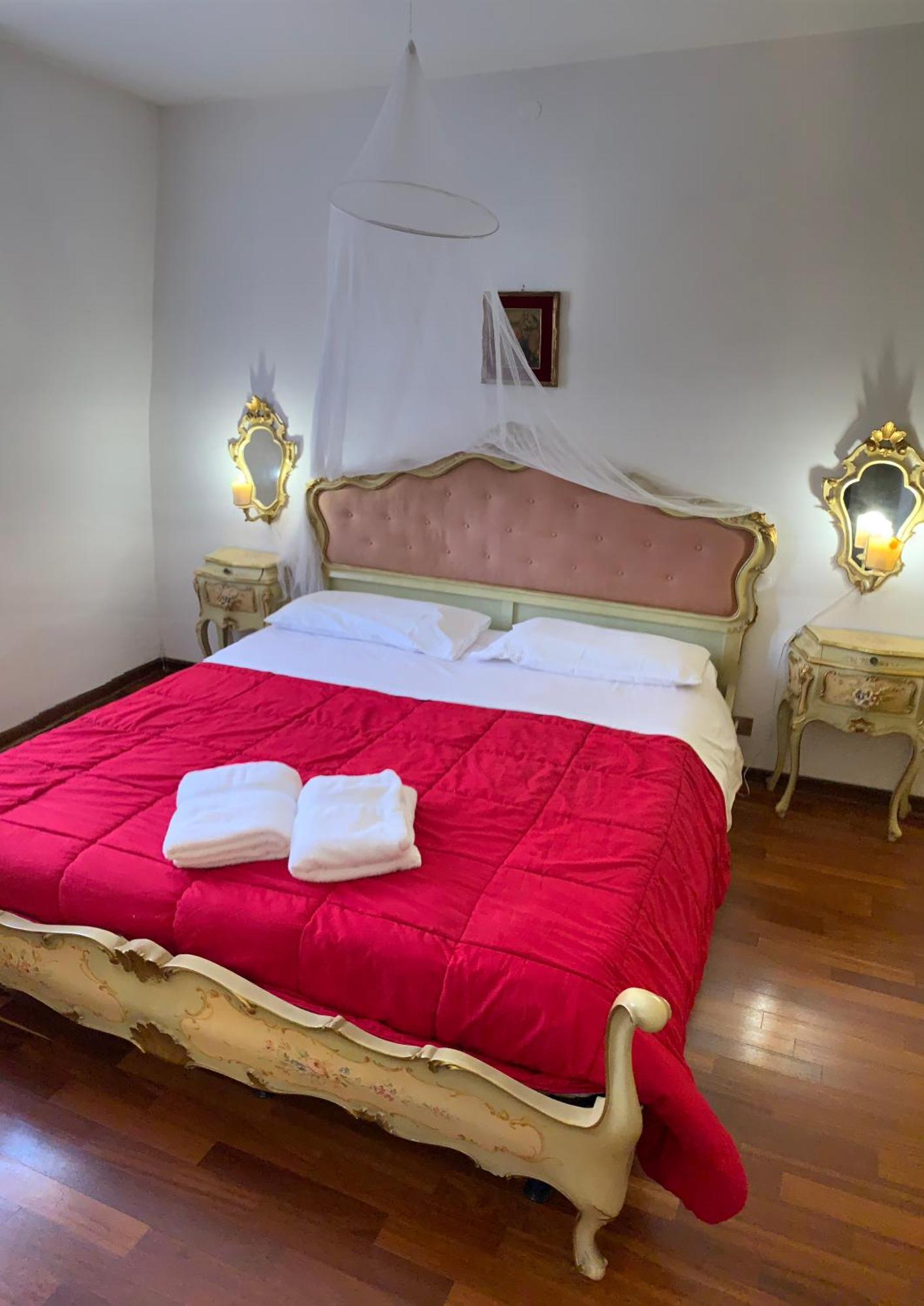 Eagle'S Nest Venice Guest House Bagian luar foto